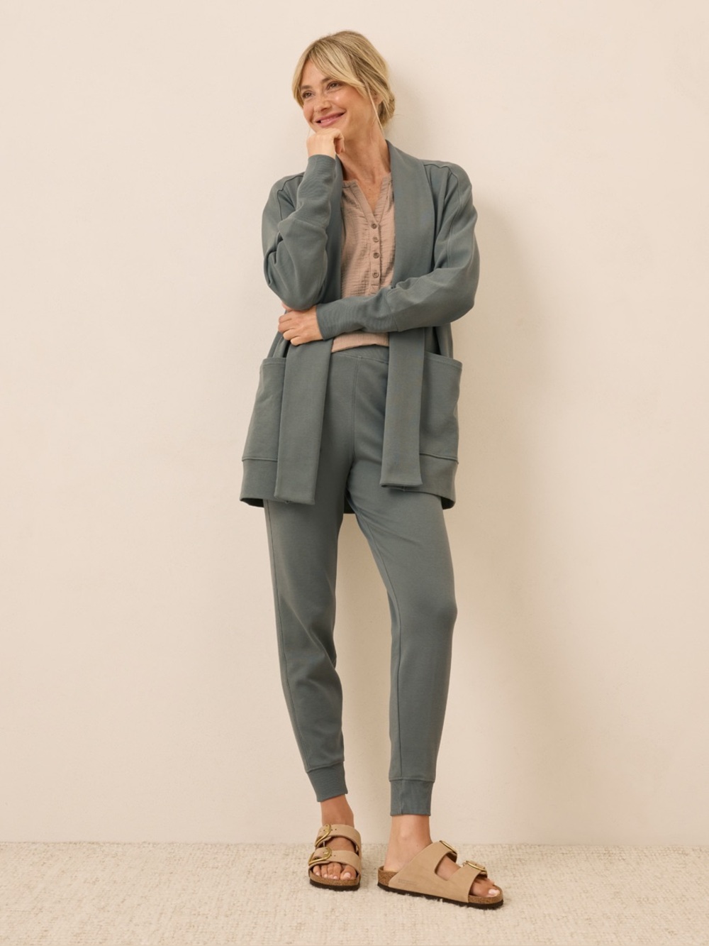 ‼️EUC: Pact Organic Airplane Jogger Castor Green - L - Picture 2 of 9
